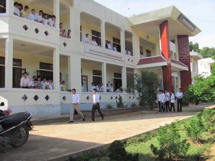 Học sinh 12 chuẩn bị bước vào kỳ thi tốt nghiệp