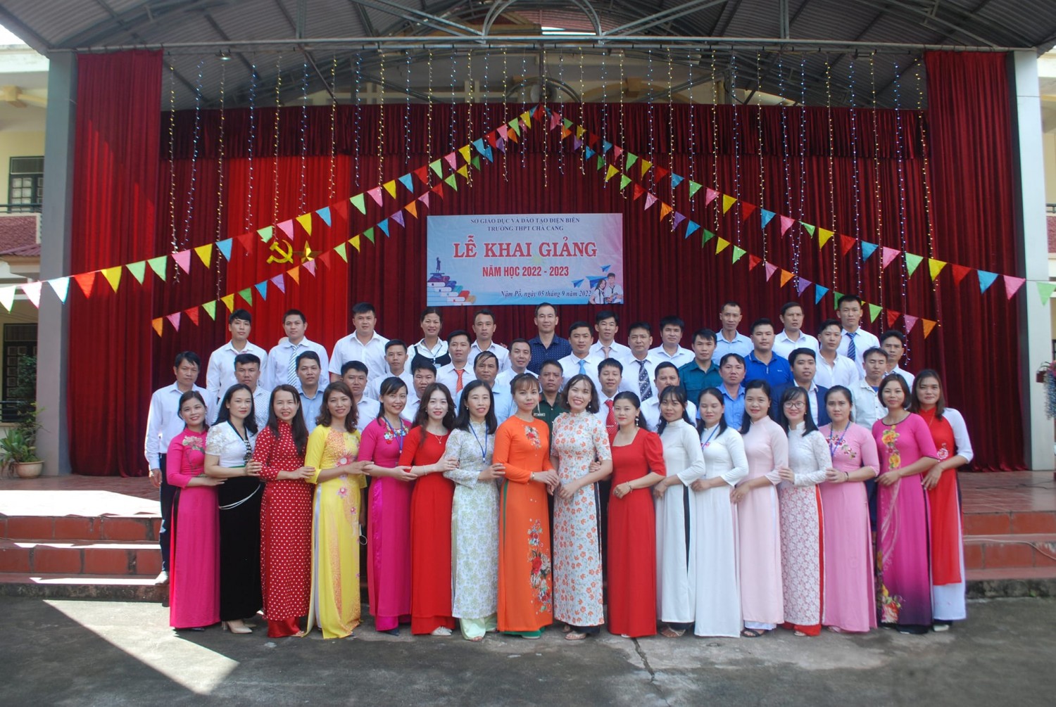 Trường THPT Chà Cang